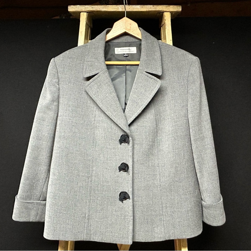 Eli Tahari - Classic Career Blazer